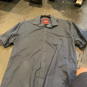 Short sleeve button